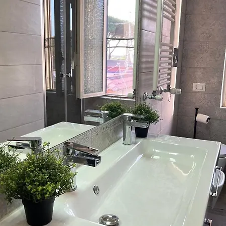 Sweetroma Arco Di Travertino Apartamento *